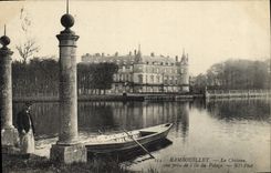 CPA Rambouillet Le Chateau Vue prise de l'iie du potage
