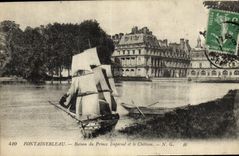 VINTAGE POSTCARD Fontainebleau Boat Of Prince Imperial and the castle