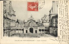 CPA Palais De Fontainebleau Porte Dauphine
