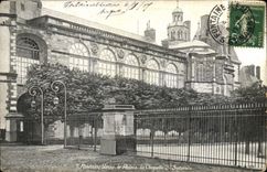 VINTAGE POSTCARD Fontainebleau the Palate La Chapelle St Saturnin