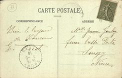 VINTAGE POSTCARD Palate De Fontainebleau House Of the Emperor And the Pond Of Carps