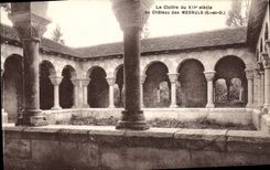 CPA Le Cloitre Du Au Chateau Des Mesnuls