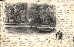 VINTAGE POSTCARD Park Of Small Trianon the Boudoir