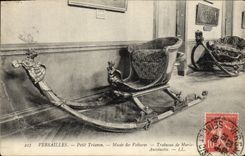 De la VENDIMIA de la POSTAL pequeño Trianon museo de Versalles del trineo de los coches de Marie Atnoinette