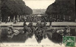 CPA Versailles Le Char d'Apolion le Tapis vert et le chateau