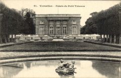 CPA Versailles Palais du petit Trianon