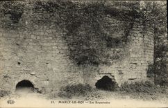 CPA Marly Le roi Les Souterrains