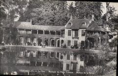 CPA Versailles Le Parc Hameau Du Petit Trianon Maison De La REine