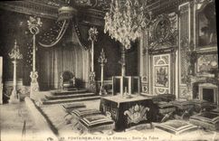 VINTAGE POSTCARD Fontainebleau the Castle Throne room