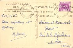 VINTAGE POSTCARD Soft Fontainebleau France the Palate Frontage on the court of the Good-byes