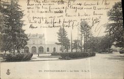 VINTAGE POSTCARD Fontainebleau Train station