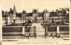 CPA Fontainebleau Le Palais La Cour Des Adieux