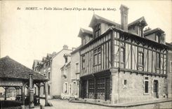 CPA Meaux Vieille Maison Sucre d'orge des religieuses de Moret 