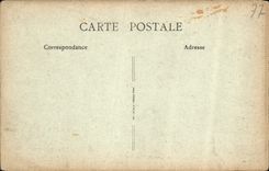 VINTAGE POSTCARD Palate De Fontainebleau the Living room Of Music