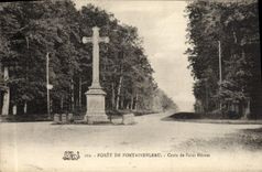 CPA Foret De Fontainebleau Croix De Saint Herem