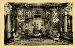 VINTAGE POSTCARD Castle De Fontainebleau the Room Of the Council