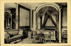 VINTAGE POSTCARD Castle De Fontainebleau Small Apartments the Room De Josephine