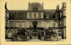 CPA Chateau De Fontainebleau Escalier En Fer A Cheval