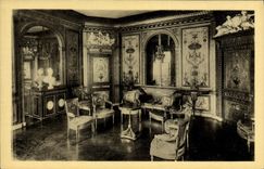VINTAGE POSTCARD Castle De Fontainebleau the Boudoir Of Marie Antoinette