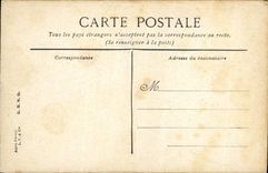 CPA Fontainebleau Le Palais Cour De l'Ecole d'Application