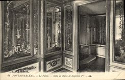 VINTAGE POSTCARD Fontainebleau the Palate Bathroom Of Napoleon 1st