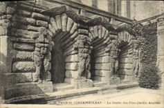 CPA Palais De Fontainebleau La Grotte Des Pins Jardin anglais