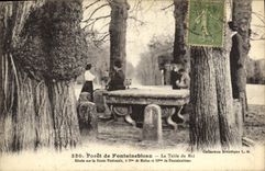CPA Foret De Fontainebleau La Table Du Roi situee sur la route antionale 