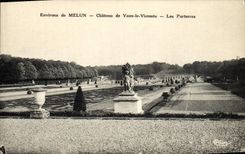 VINTAGE POSTCARD Environs Of Melun Castle Of Be worth the Viscount the Floors