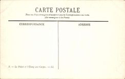 VINTAGE POSTCARD Fontainebleau Castle