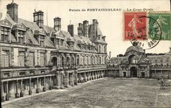 CPA Palais de Fontainebleau Le Cour Ovale