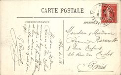 VINTAGE POSTCARD Fontainebleau the Gate Henri IV