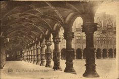 VINTAGE POSTCARD Liege Law courts 1st Court