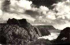 MODERN CARD La Hague Rocks Of the Bay D' Ecalgrain