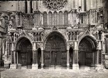 POSTAL MODERNA pórtico meridional de Chartres
