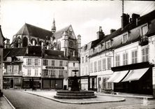 CPM Saint Florentin Place Des Fontaines