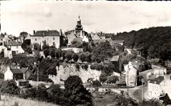 MODERN CARD Moncontour View