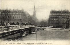 CPA Inondations De Paris Le Pont De l'Alma