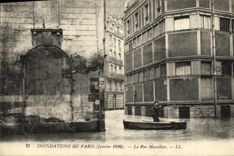 VINTAGE POSTCARD Floods Of Paris the Street Massillon