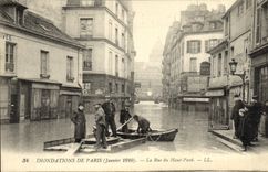 VINTAGE POSTCARD Inondations Of Paris the Street Top Paves