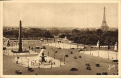 CPA Paris En Flanant Place De La Concorde Tour Eiffel