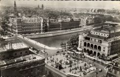 CPM Paris Et Ses Merveilles Panorama Sur La Place Du Chatelet Et Le Palais De Justice