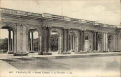 CPA Versailles Grand Trianon Le Peristyle