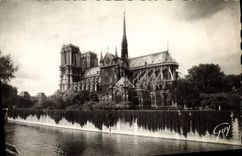 CPM Paris Et Ses Merveilles Cathedrale Notre Dame