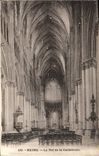 CPA Reims La Nef De La Cathedrale