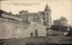 CPA Saumur Le Chateau Fort Monument L'Entree et la Tour