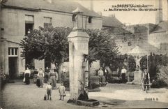 CPA Bagneux pres Saumur La maison de sante Un coin du jardin TOP 