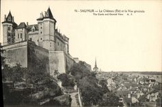 CPA Saumur Chateau et la Vue Generale