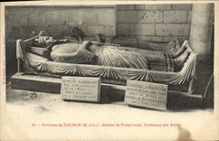 CPA Environs de Saumur Abbaye de Fontevrault Tombeaux des Rois