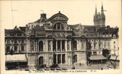 CPA Angers Le Grand Theatre et la Cathedrale Grand cafe de France