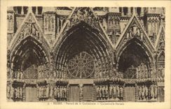VINTAGE POSTCARD Rheims Cathedral Gate